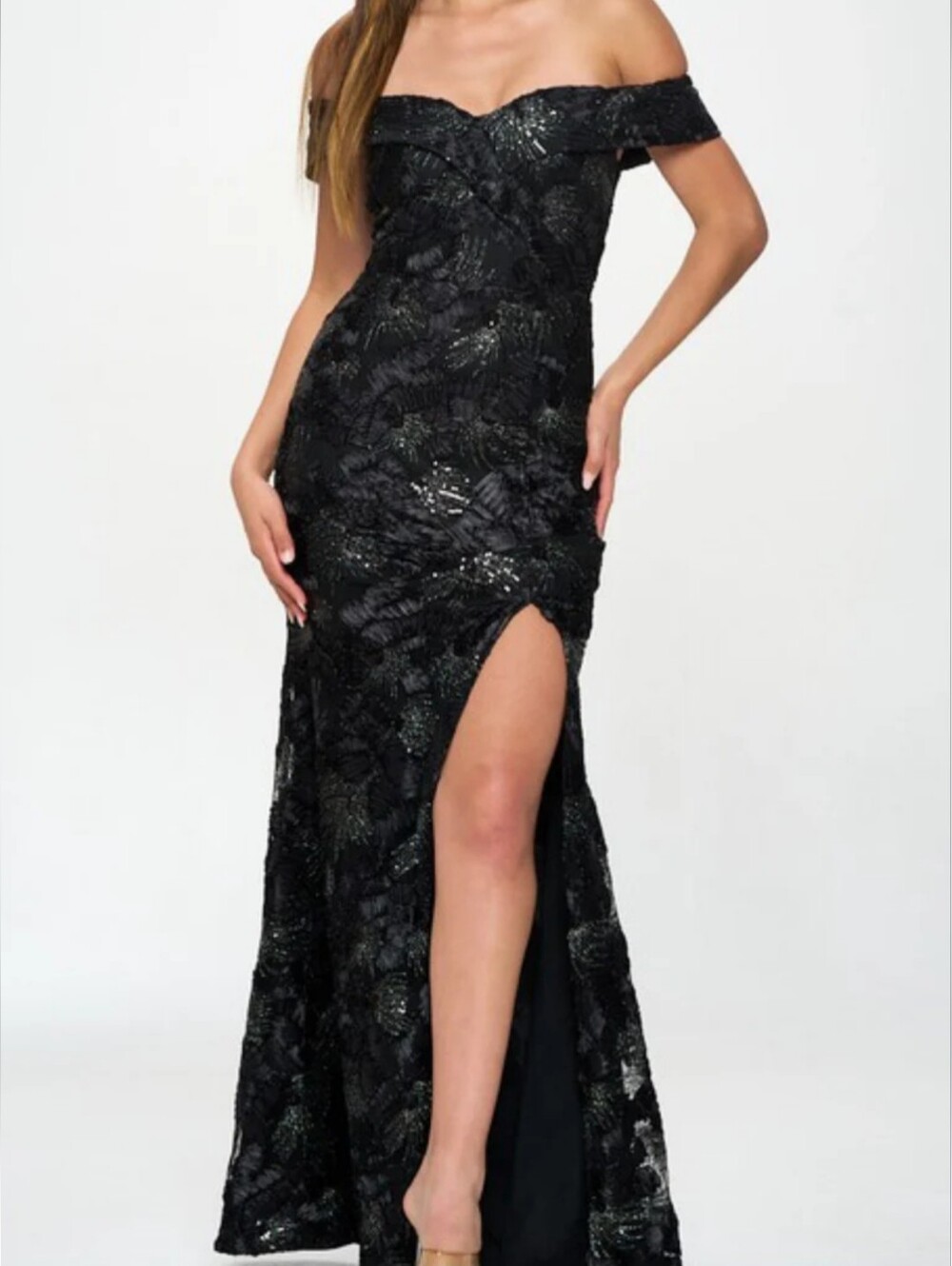 Ricarica Elegant Black Textured Off The Shoulder Formal Dress